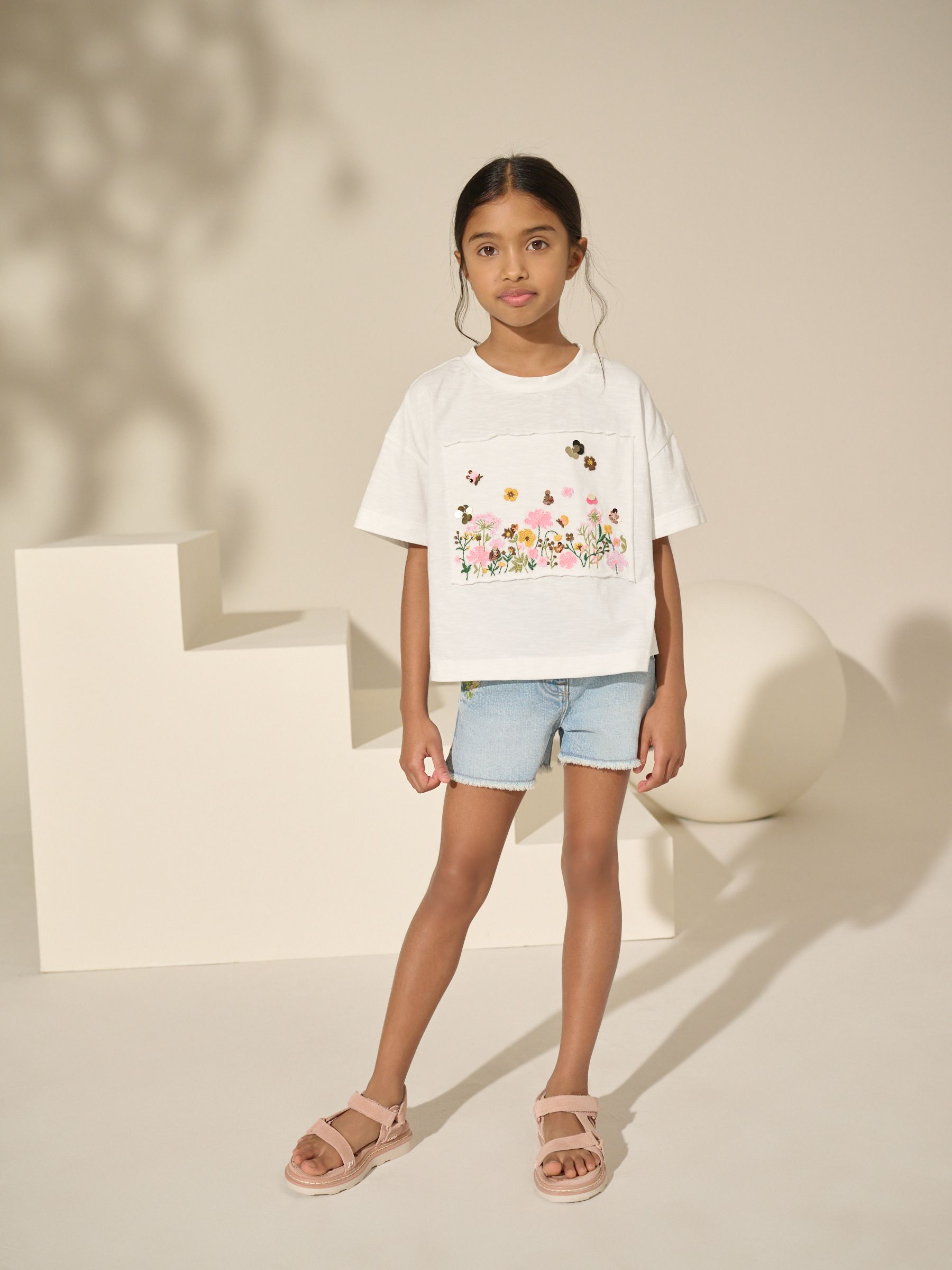 White 100% Cotton Sequin Embroidered Floral Print T-Shirt (3-16yrs)