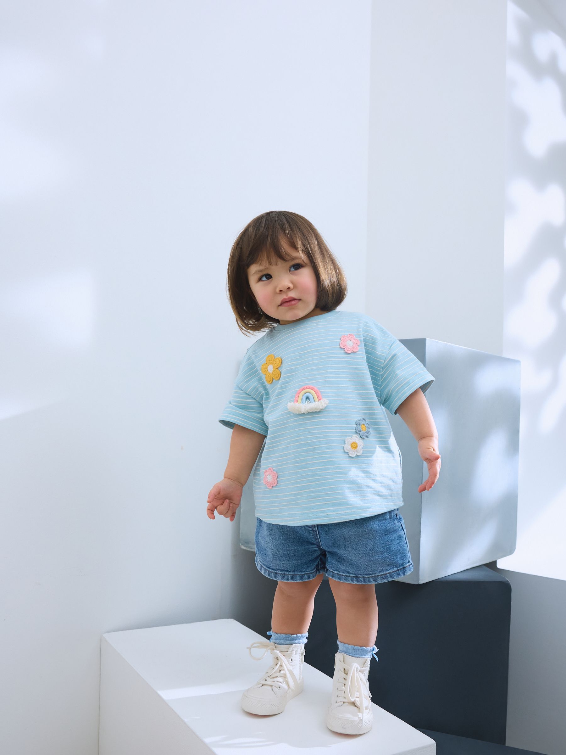 Blue Crochet Rainbow Flowers Short Sleeve T-Shirt (3mths-7yrs)