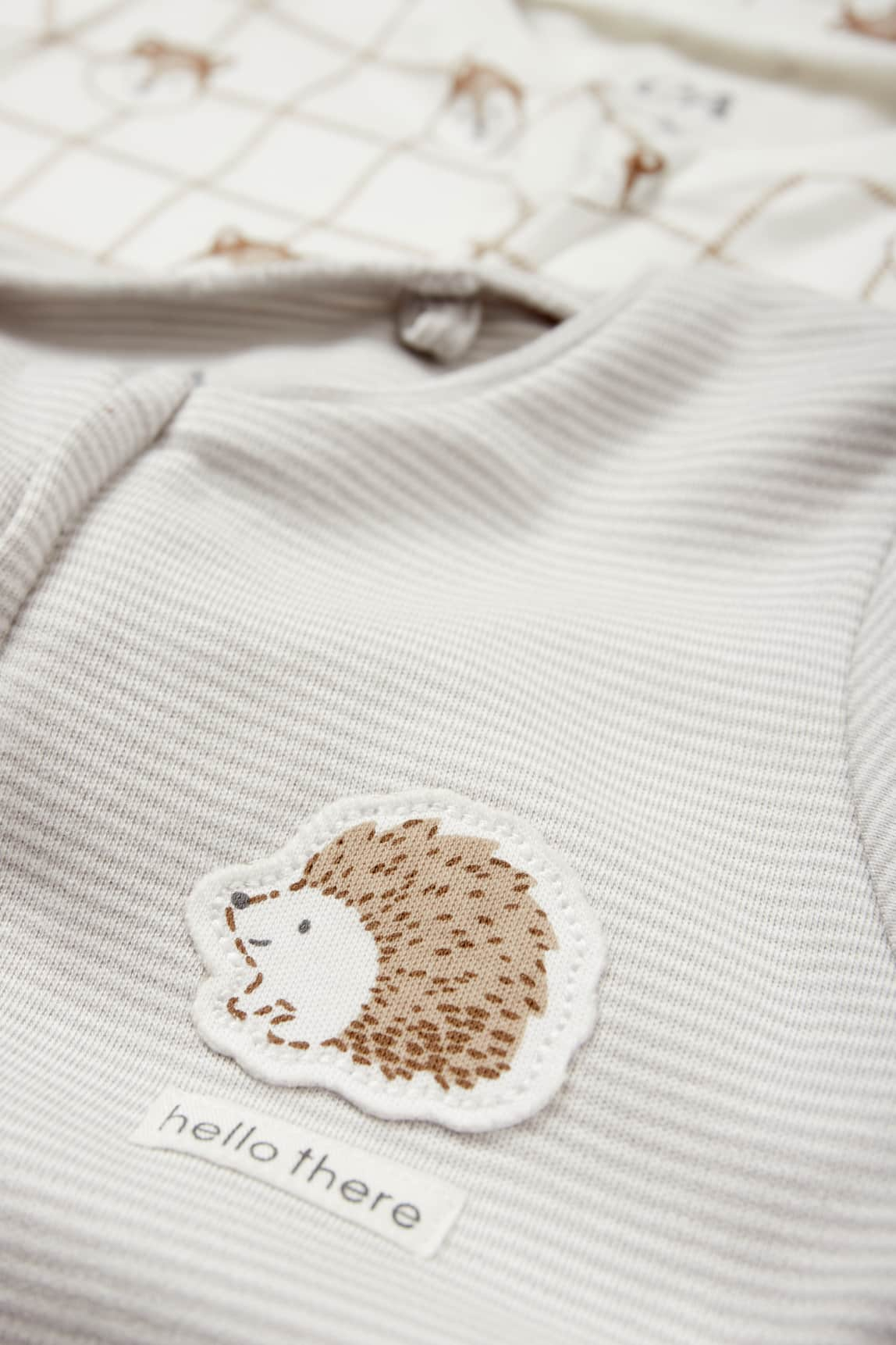 Multipack of 2 - hedgehog and raccoon - baby sleepsuit