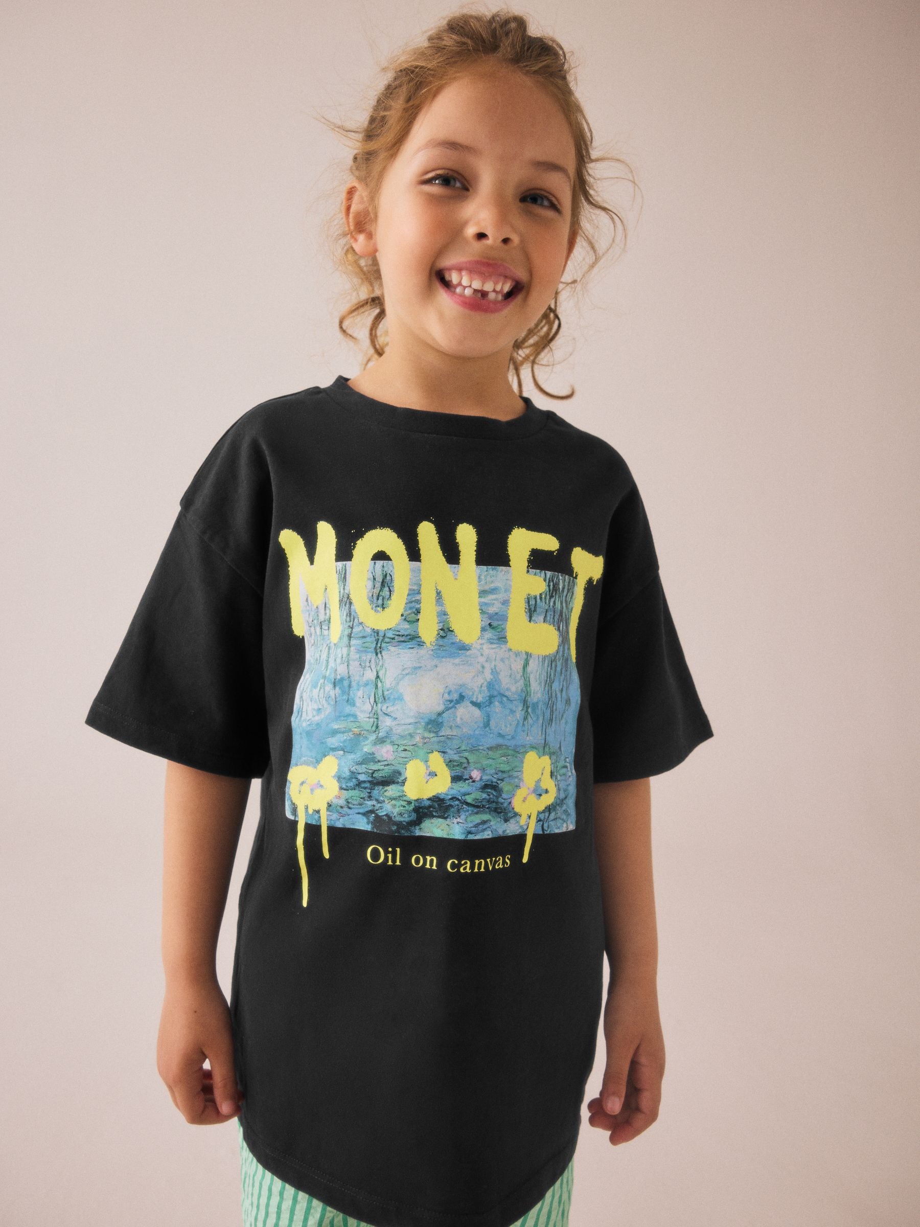 Black Oversized 100% Cotton Monet Artist License T-Shirt (3-16yrs)