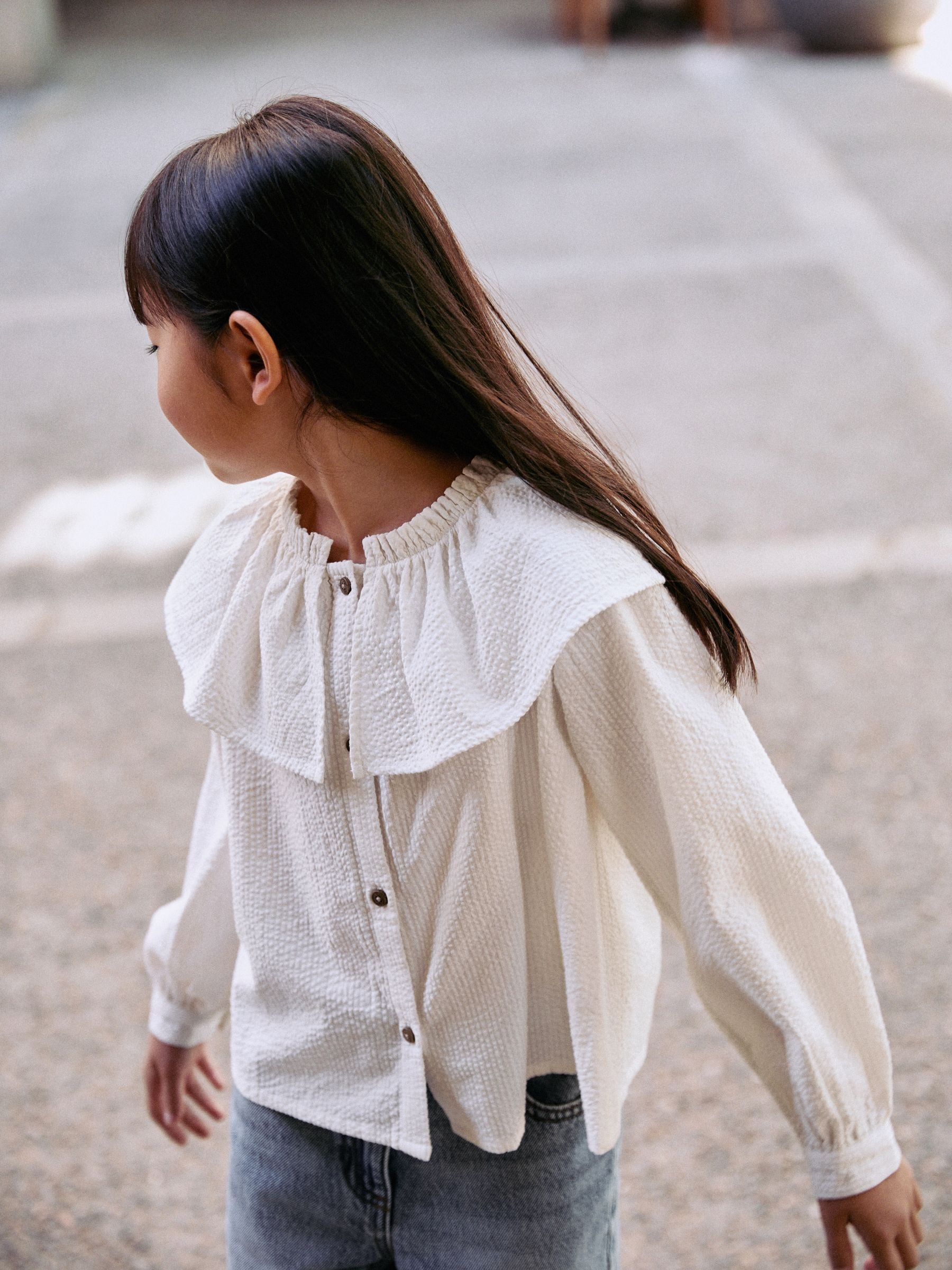 White Ruffle Collar Blouse (3-16yrs)