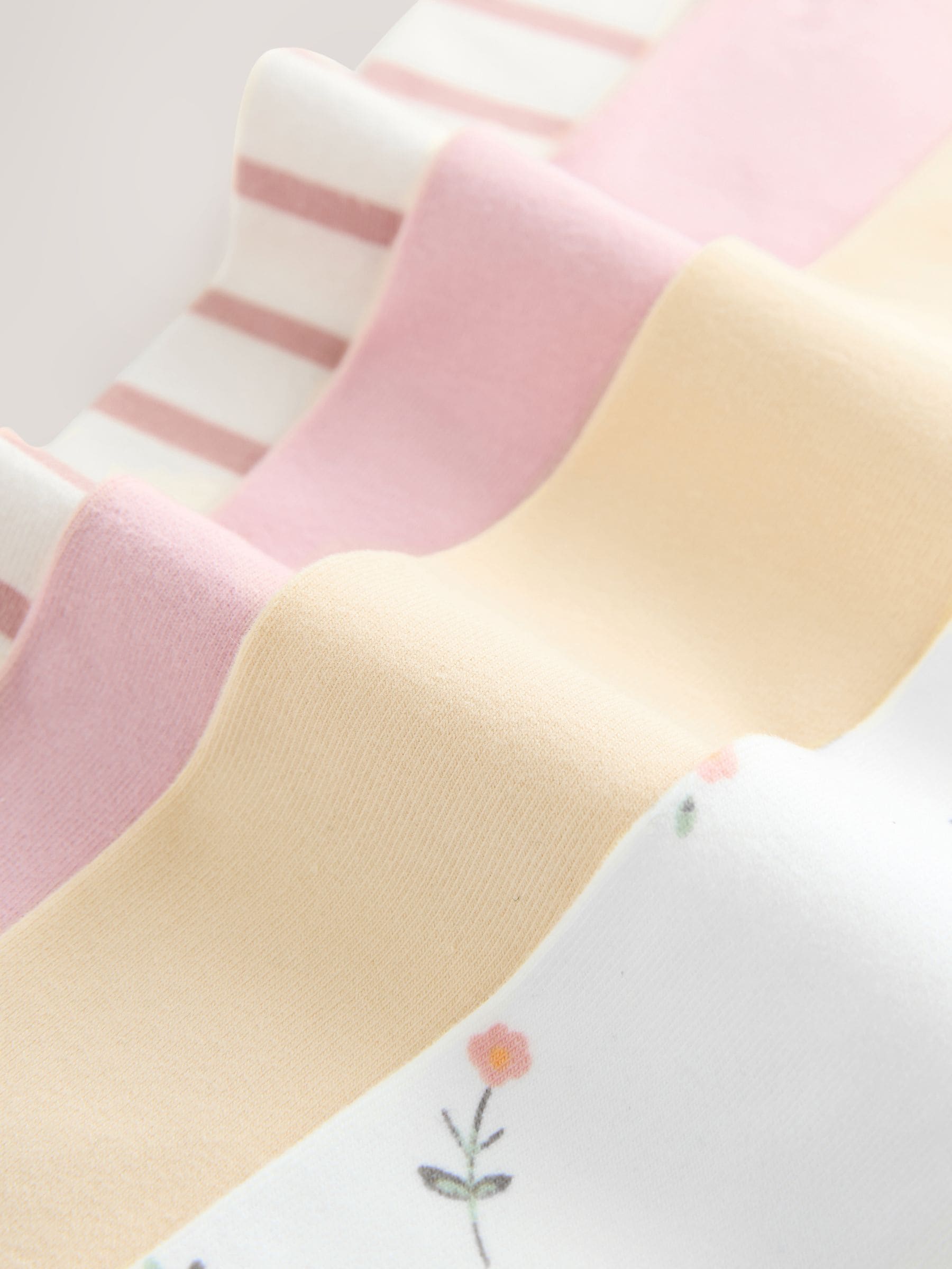 Pink/White 4 Pack Leggings (3mths-7yrs)